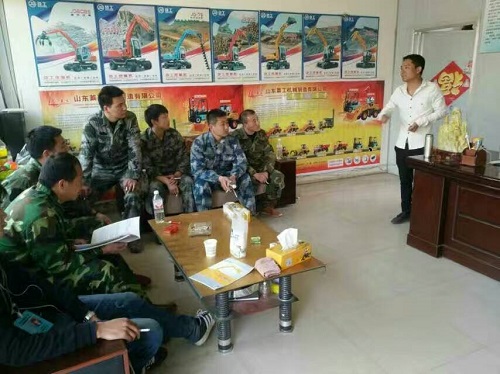 萊工.jpg 萊工.jpg